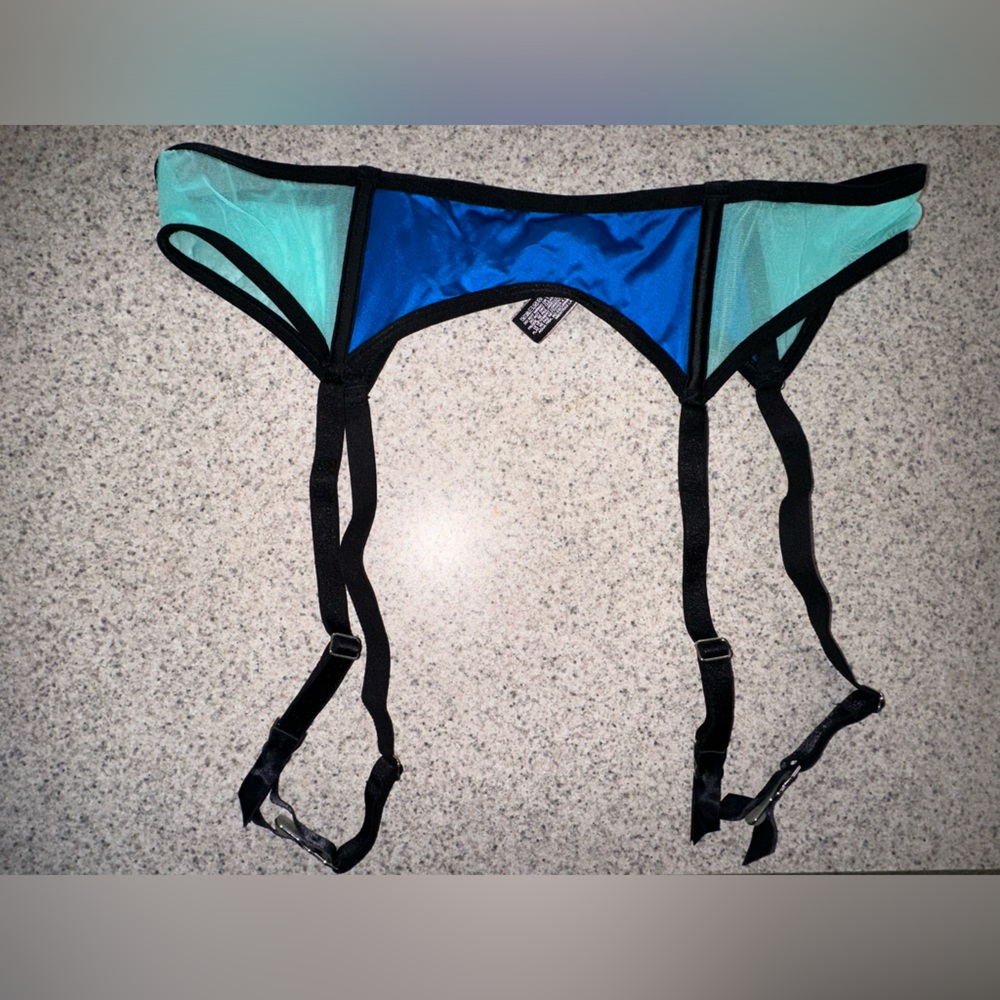 NWOT Victoria's Secret vintage sexy colorblock garter size M/L